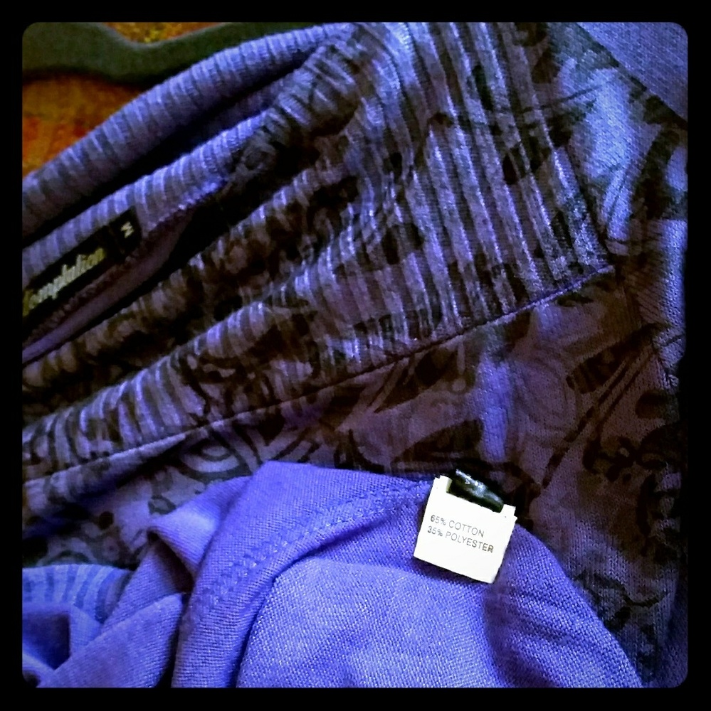 NWT TEMTPATION Cotton Blend Top. M - Picture 7 of 7